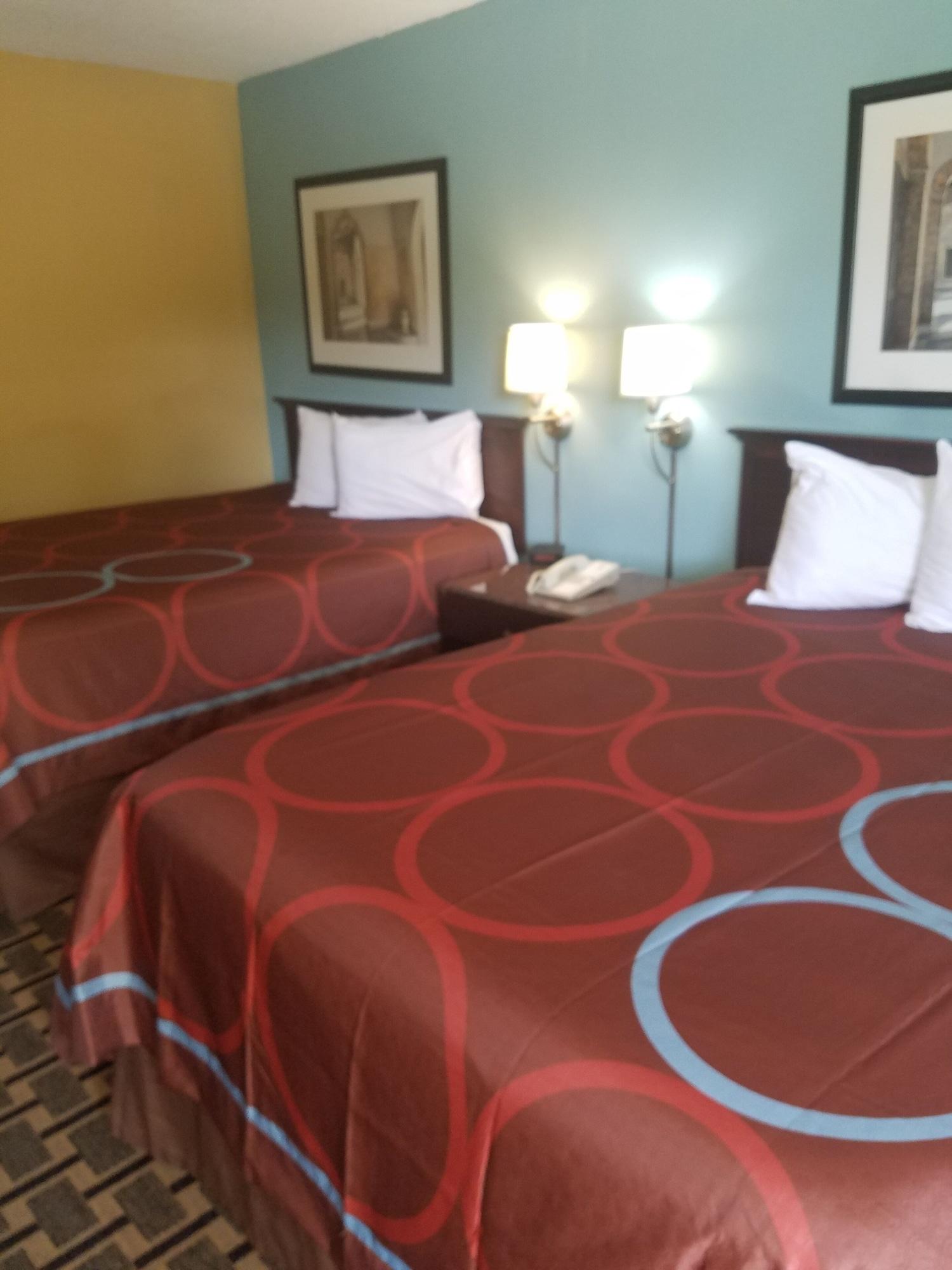 Super 8 By Wyndham Jasper Hotel Екстериор снимка